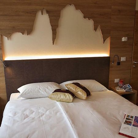 Botton D'Oro Delle Dolomiti Bed & Breakfast Vattaro Exterior photo